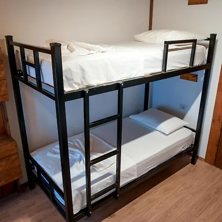 Beds Hostel